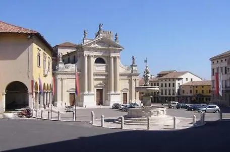 Il Cortile Segreto * Vittorio Veneto